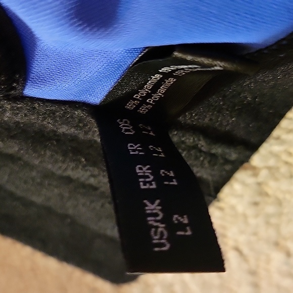 Change brand Sportsbra - Picture 3 of 3